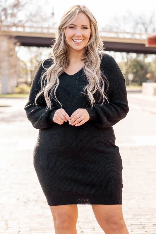 Simply Overjoyed Dress, Black sweetheart Neckline Romantic