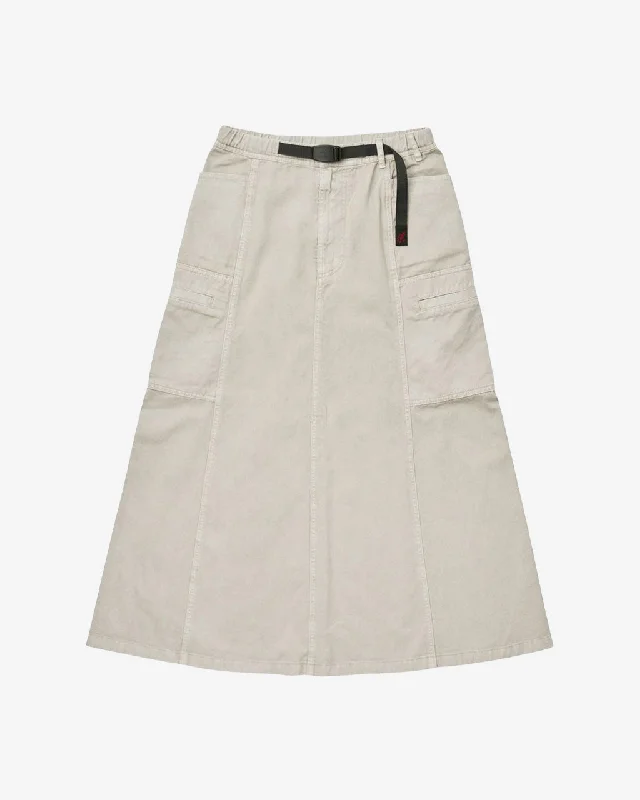 WMNS Voyager Skirt Pigment Oat leather skirt refined