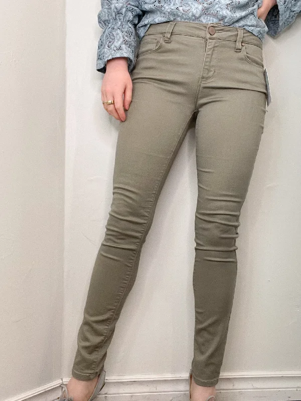 Design Lab Dusty Grey Green Mid Rise Stretch Skinny Pants - Size 26 Relaxed Fit Trousers