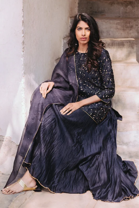 Navy Blue Chanderi Embroidered Kurta & Skirt Set chiffon skirt floaty