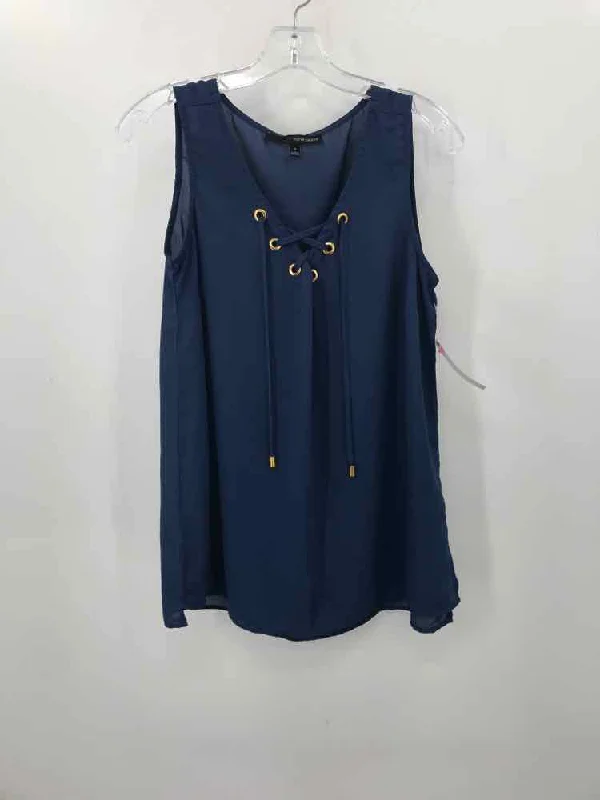 Pre-Owned Harve Benard Blue Size Small Tank Top mint tank top