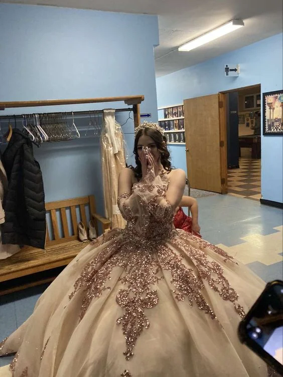 Princess Sparkly Sweet 16 Quinceanera Dress Sequin Applique Beaded Pageant Party Dress Mexican Girl Ball Gown cc1127 Tunics Practical easy-care Princess Sparkly Sweet 16 Quinceanera Dress Sequin Applique Beaded Pageant Party Dress Mexican Girl Ball Gown cc1127 Tunics Practical easy-care