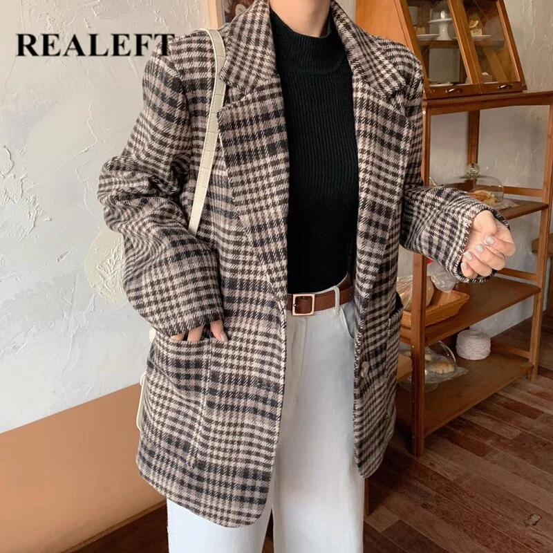 REALEFT 2022 Autumn Winter Classic Plaid Single Breasted Women's Blazers Female Formal Jackets Pockets Casual Outerwear Tops Anorak Shell Jacket Lightweight Jacket REALEFT 2022 Autumn Winter Classic Plaid Single Breasted Women's Blazers Female Formal Jackets Pockets Casual Outerwear Tops Anorak Shell Jacket Lightweight Jacket
