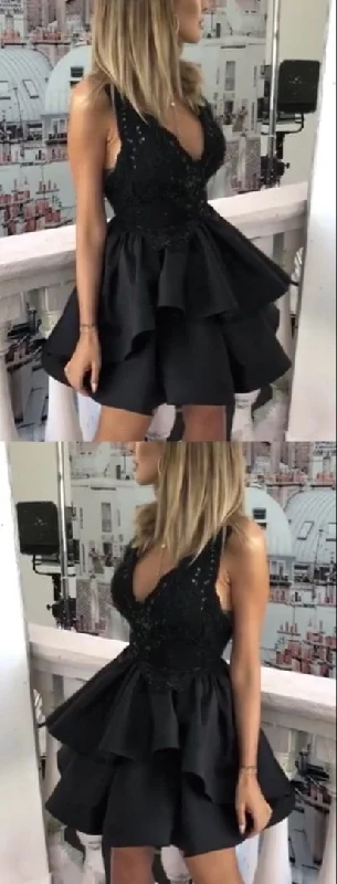 Short black Homecoming Dresses V-neck Party Dress c2994 Square Neckline Feminine