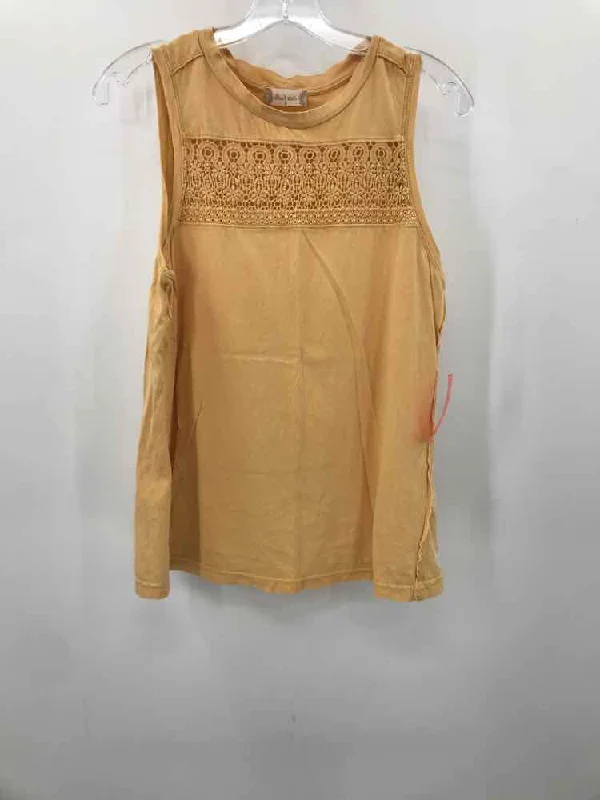 Pre-Owned Altar'd State Yellow Size Small Tank Top metallic tank top