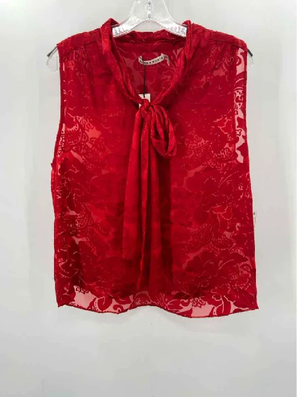 Pre-Owned Alice + Olivia Red Size Medium Tie Tank Top low neck tank