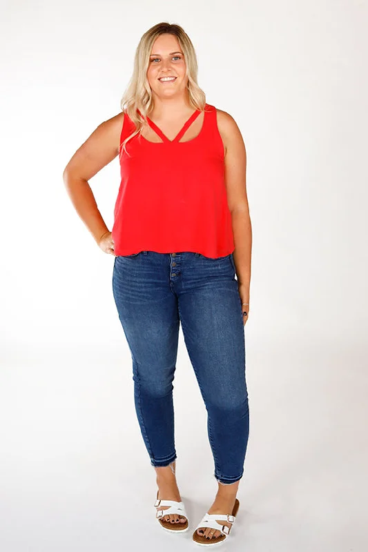 Chalk and Notch Victory Tank cropped tank top