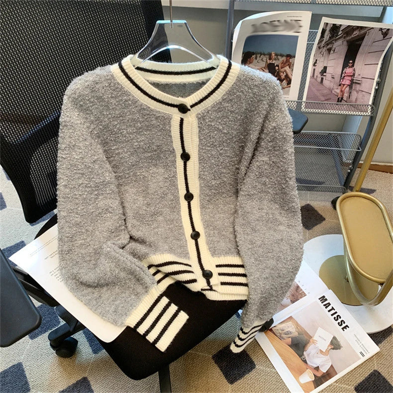 2024 Spring woman crew neck long sleeve elegant high quality soft sweater cardigan Front Pockets Side Pockets Patch Pockets 2024 Spring woman crew neck long sleeve elegant high quality soft sweater cardigan Front Pockets Side Pockets Patch Pockets